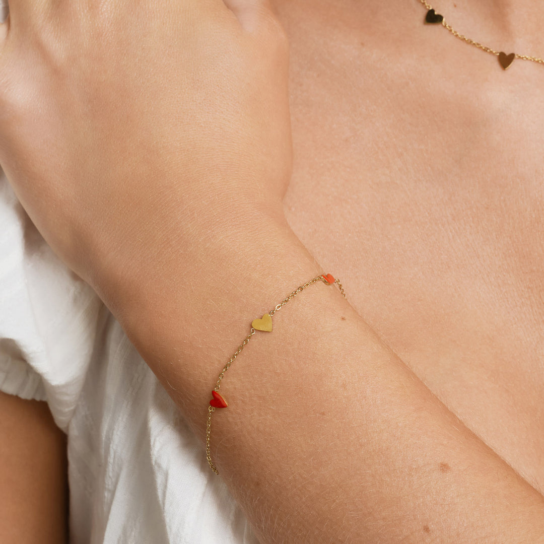 Linnea - Bracciale a Catena Cuore Rosso e Oro Inossidabile