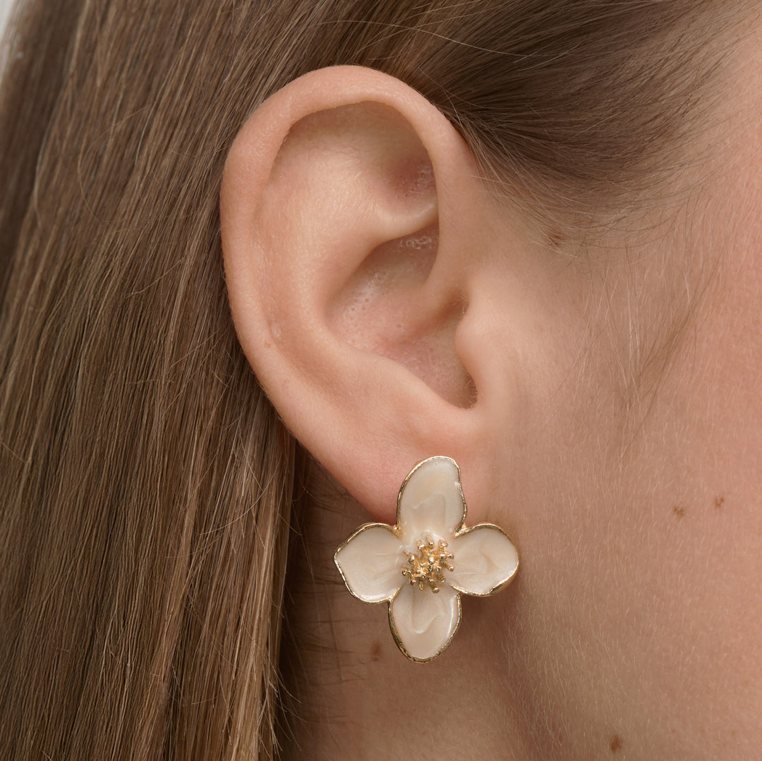 Alora - Flower Stud Earrings